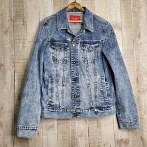 GUESS Blue Denim Jean Jacket. Size Medium.
